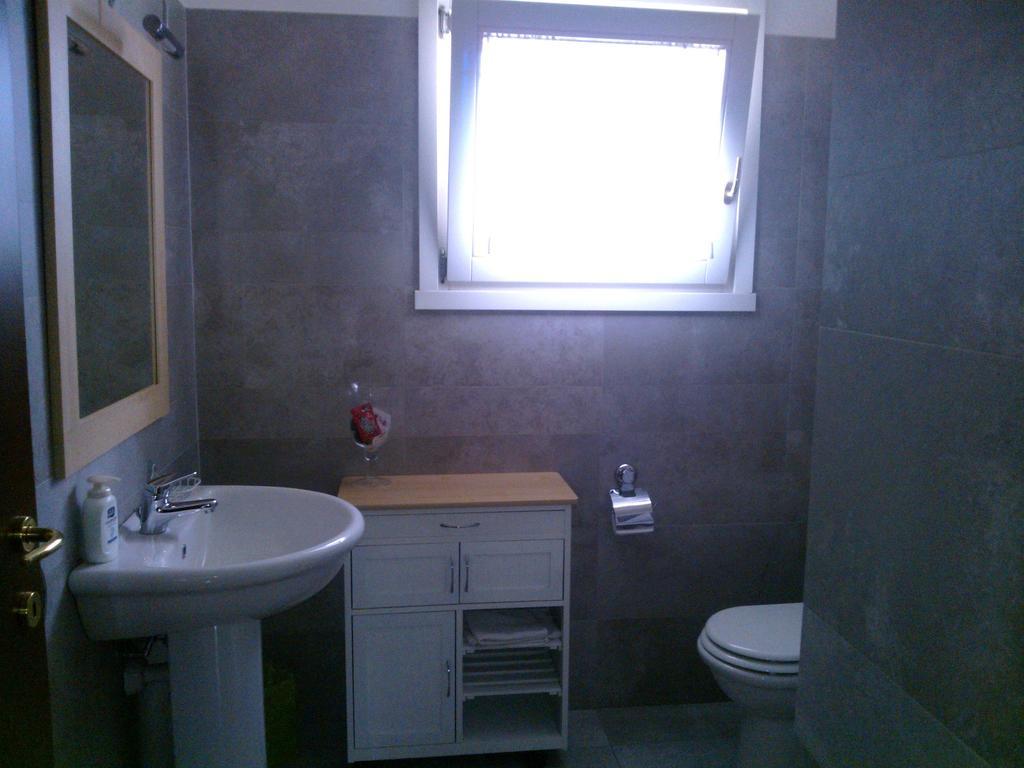 Castelgabbiano Apartment Castel Gabbiano Phòng bức ảnh