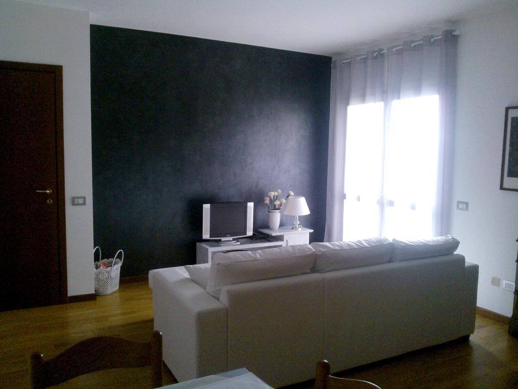 Castelgabbiano Apartment Castel Gabbiano Phòng bức ảnh